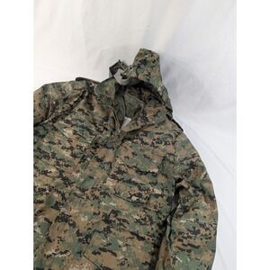 U. S. Navy Field Jacket Environmental Camouflage  Med With Liner Medium